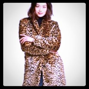 Gorgeous Faux Fur Leopard Coat